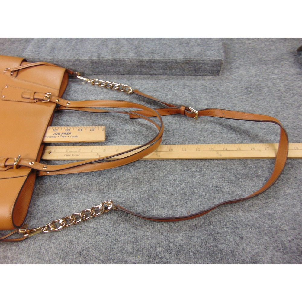 Michael Kors Voyager Tote Tan Brown Saffiano Leather 30H9GV0T0C Shoulder Bag - Picture 13 of 16